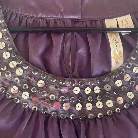Adiva purple embellished top size 1X, Beautiful Detail, party - Picture 3 of 8